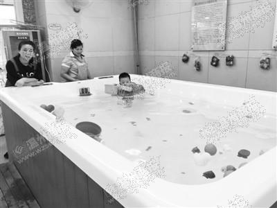 温州多家婴儿泳池水质堪忧 有菌落总数超标150倍